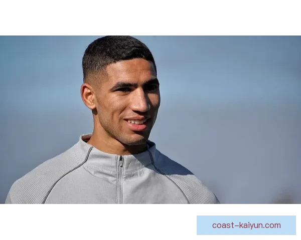 阿什拉夫在巴黎更衣室中的角色持续受到关注，展现出其领导潜力与团队贡献。